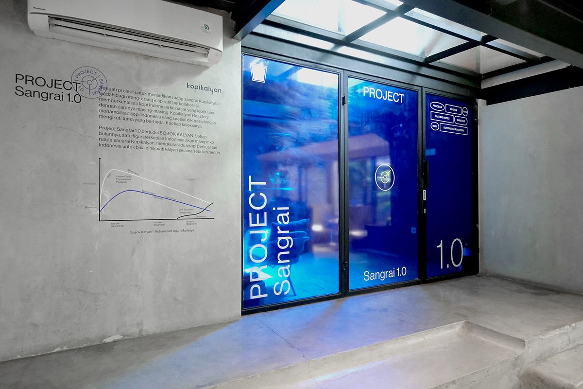 Stiker One Way Vision